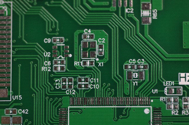 pcb設計布局布線原則及規則有哪些?PCB設計六大布線規則