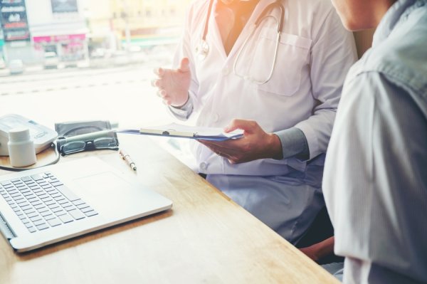 股配咖吧 我国脂肪肝患者群体超2亿，如何正确逆转脂肪肝？